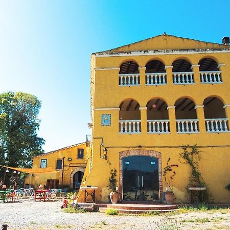 Maset Del Garraf Guest House Olesa de Bonesvalls Ngoại thất bức ảnh