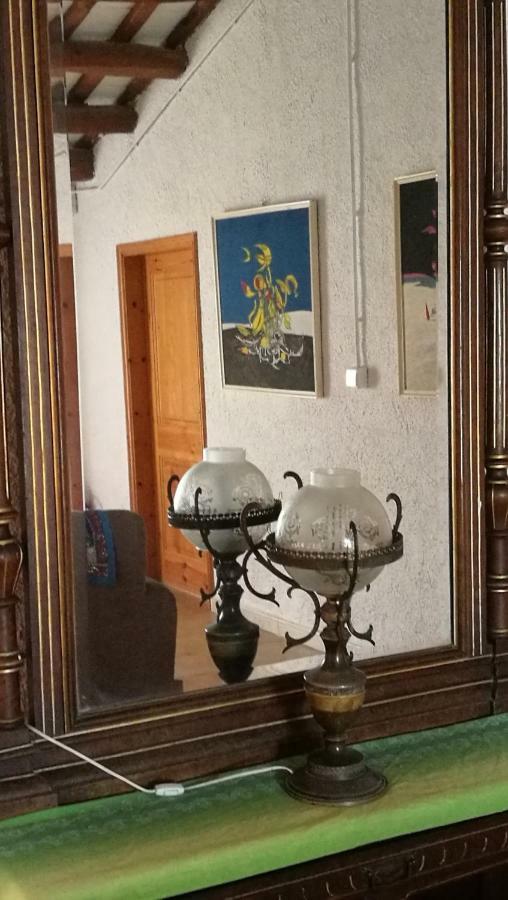 Maset Del Garraf Guest House Olesa de Bonesvalls Ngoại thất bức ảnh